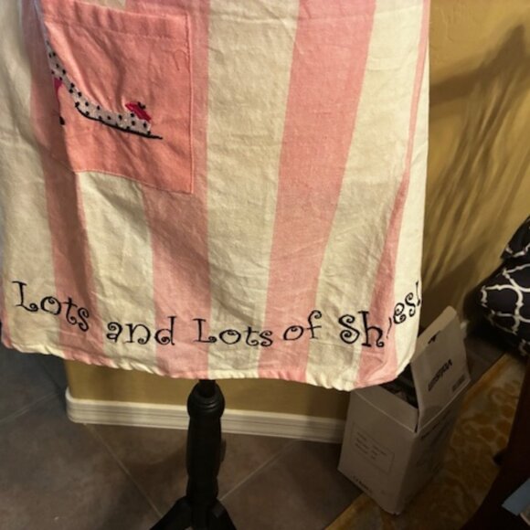 "Will Cook for Shoes" Women's Full-Length Apron - New; No Box - Picture 3 of 6
